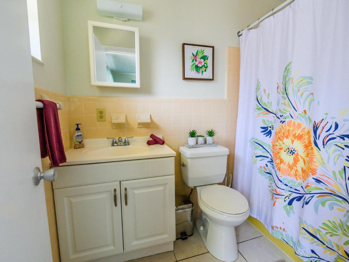 Beautiful Old Apartment With Beach Gear Форт Лодърдейл Екстериор снимка